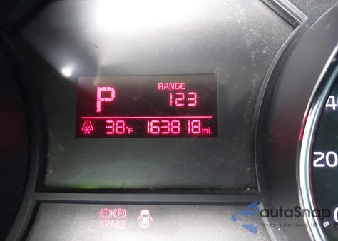 2017 Kia Sedona L из США, поврежденный, VIN KNDMA5C11H6261131